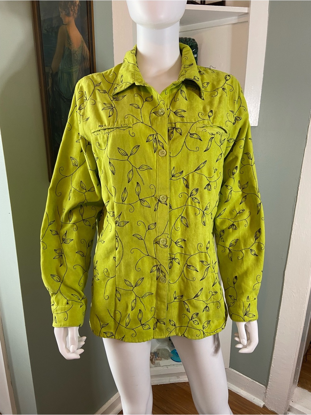 Sag Harbor Lime Green Vine Faux-Suede Embroidered Button-Down Shirt Shacket 14